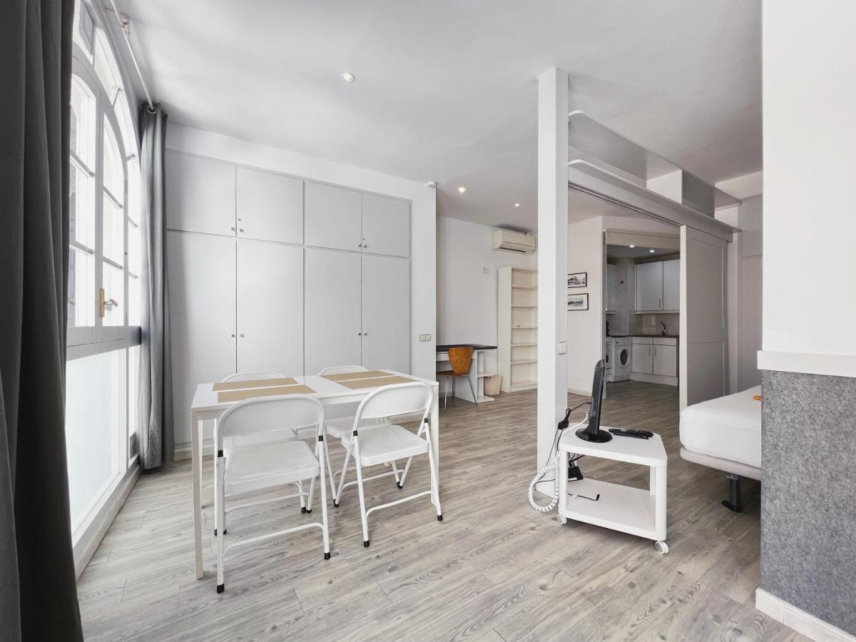 Stay U-Nique Apartments Grandegracia Barcellona Esterno foto